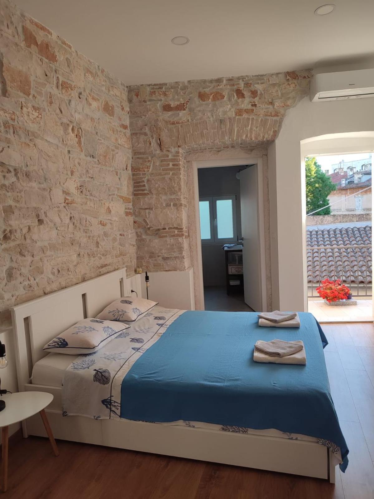 Central Studio Apartment Pula Exterior foto